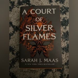 A Court of Silver Flames book